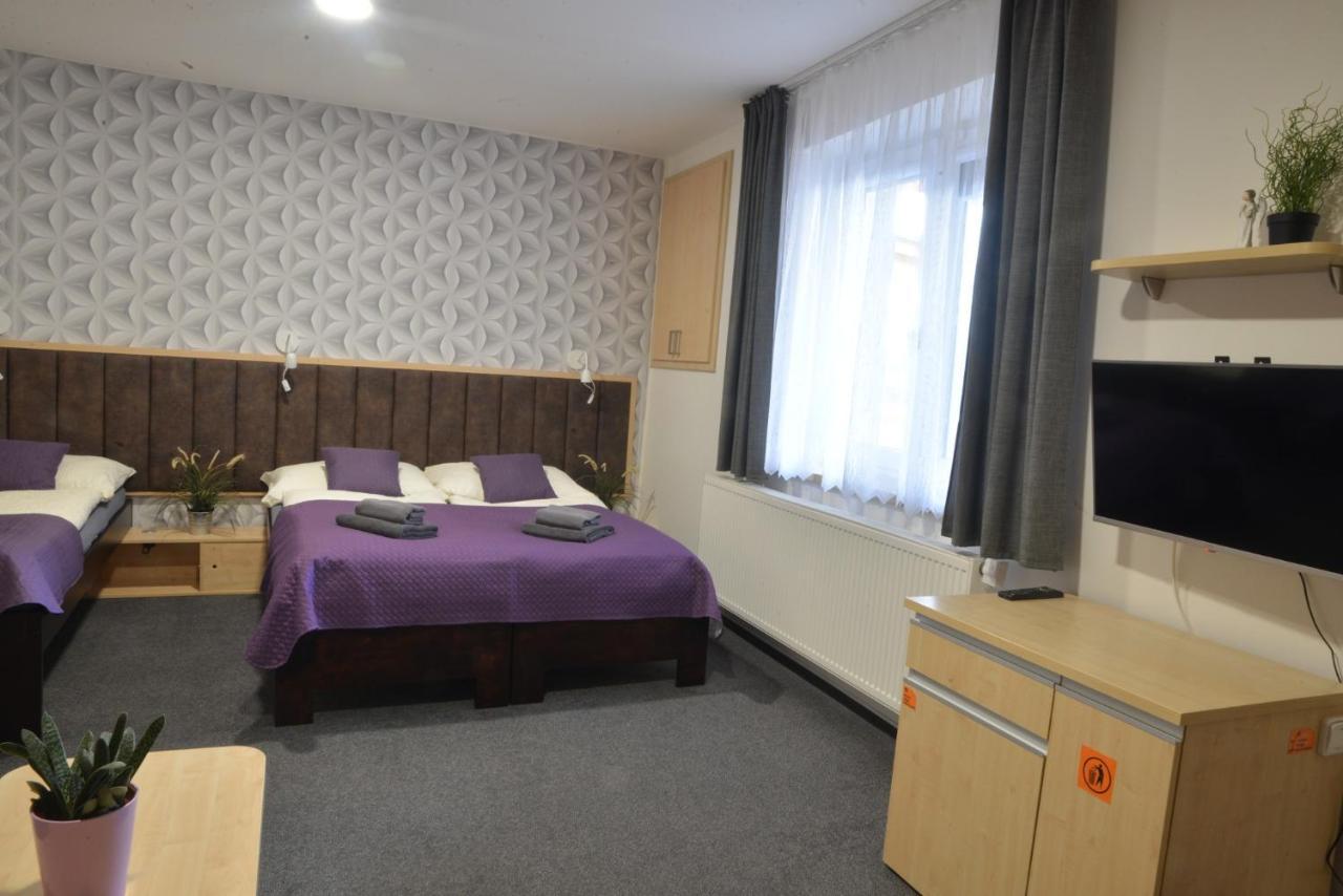Penzion Klimes Hustopeče Exterior foto